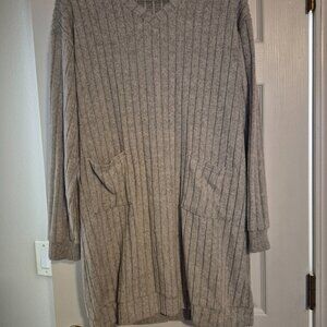 Grey long sleeve dress